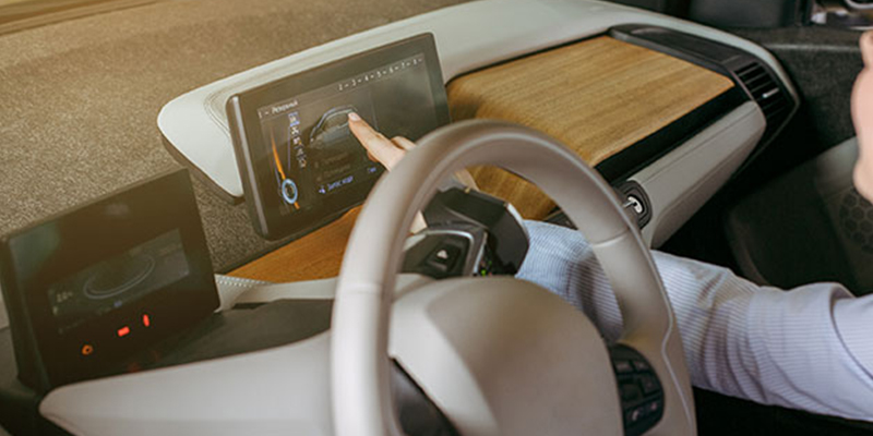 steering wheel and dashboard made from plant-based materials