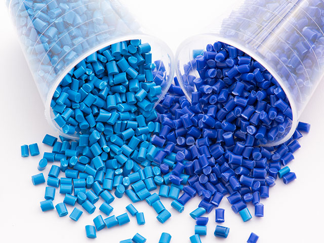 starch-based bioplastic pellets used to make bioplastic products