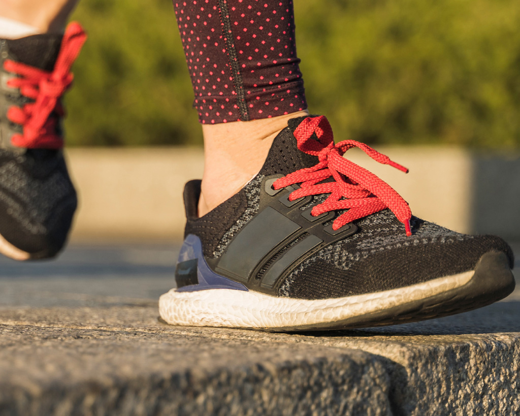 footwear can contain roughly 20% acetic acid by weight